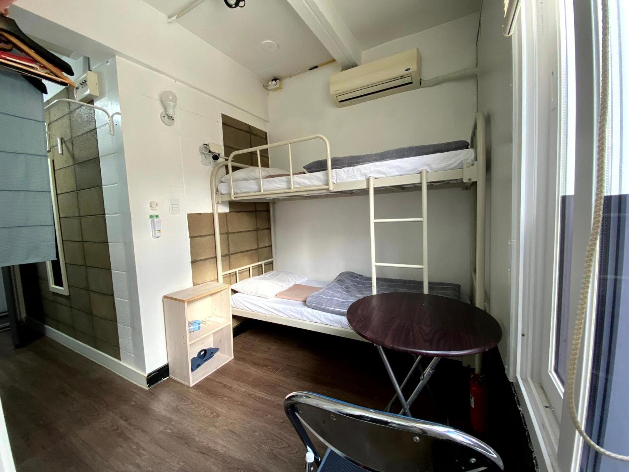 Itaewon Yellow Guesthouse Σεούλ Δωμάτιο φωτογραφία